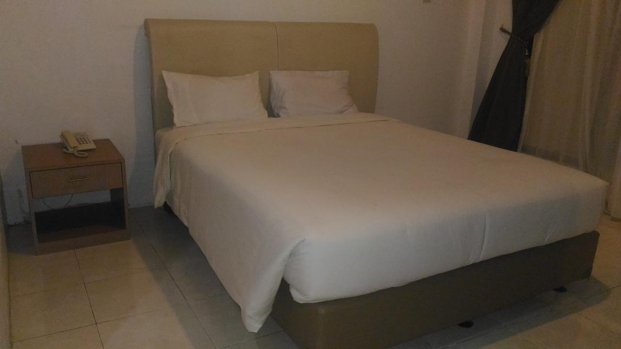 Grand Royal Taliwang Hotel 部屋 写真