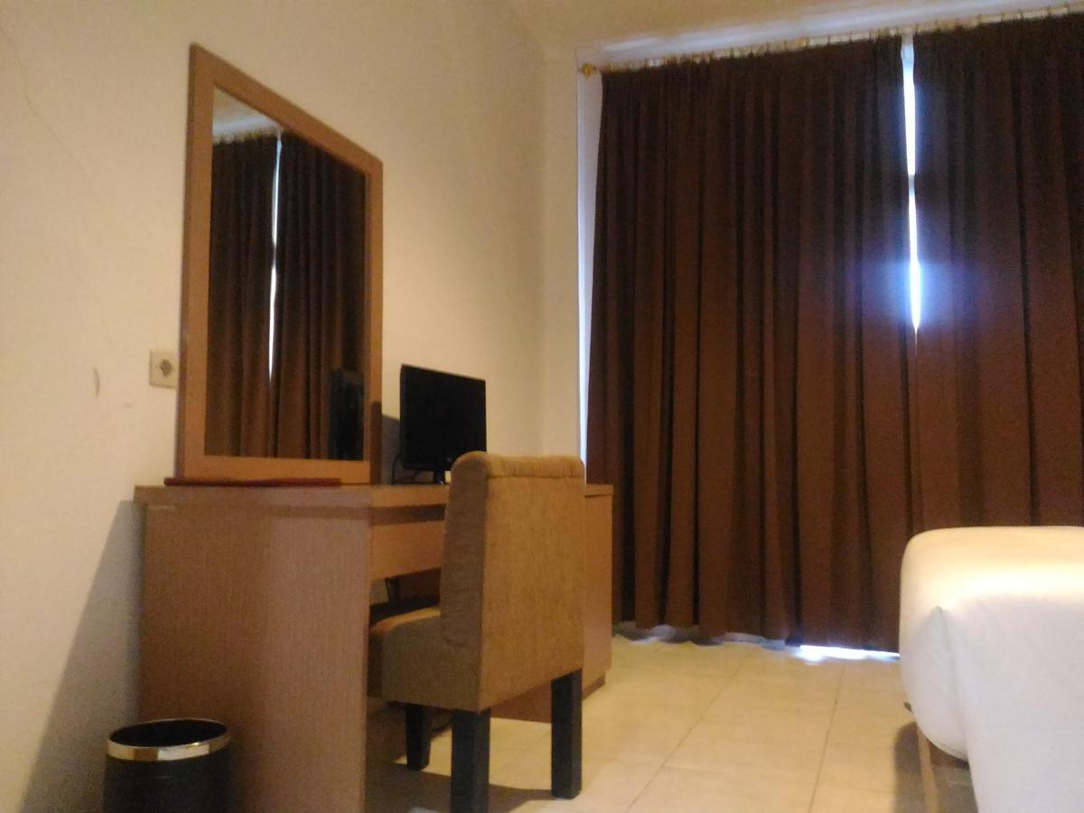 Grand Royal Taliwang Hotel 部屋 写真