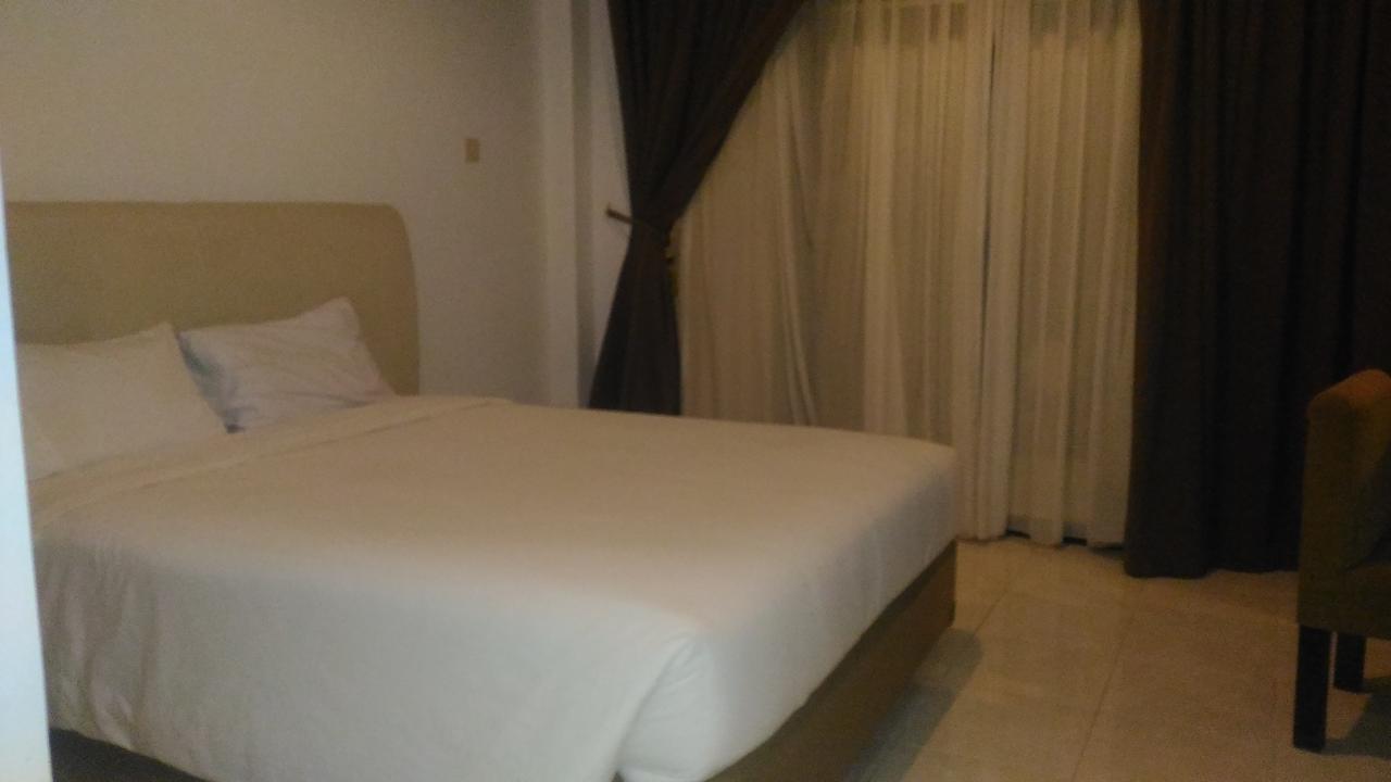 Grand Royal Taliwang Hotel 部屋 写真